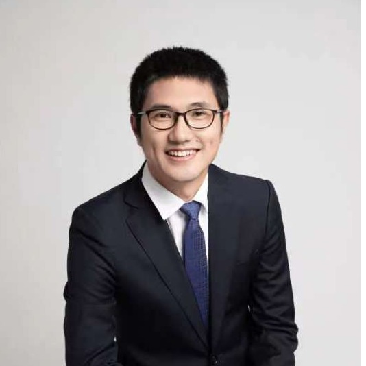picture of speaker